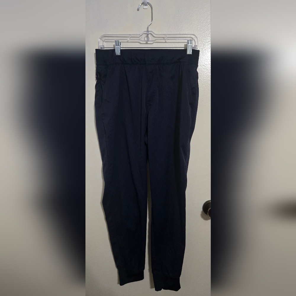 The North Face Women's Black Straight Leg Pants